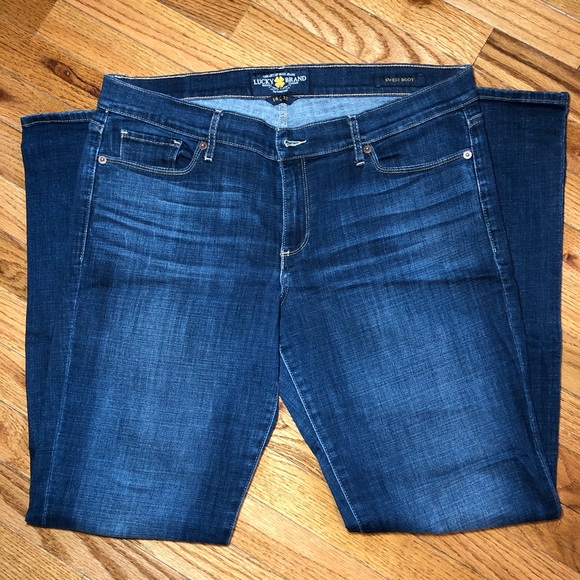 Lucky Brand - Mid-Rise Sweet Boot - Picture 2 of 4